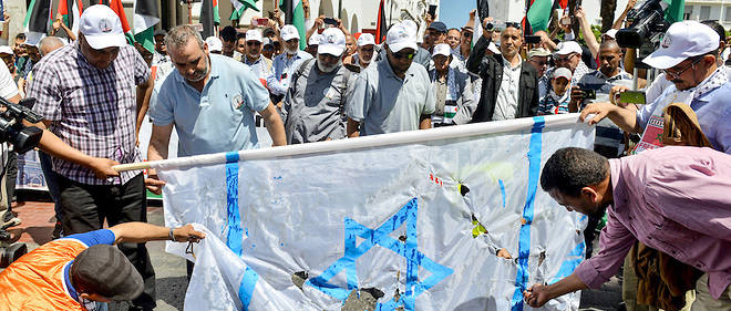 La question de l'opposition entre Israel et les Palestiniens est tres sensible au Maghreb. Ici, une manifestation anti-israelienne a Rabat, en juin 2019. 
