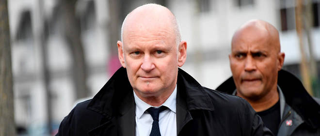 Le parquet de Paris a annonce avoir ouvert une enquete pour << viol >> visant l'ex-adjoint a la Mairie de Paris Christophe Girard.
