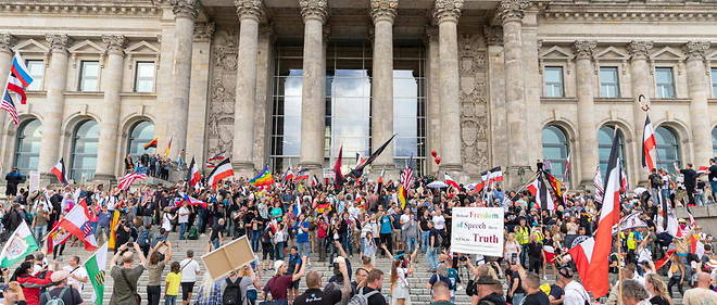 Manifestations des anti-masques a Berlin le 29 aout 2020.
