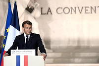 Pour Emmanuel Macron, la R&eacute;publique &laquo;&nbsp;n'admet aucune aventure s&eacute;paratiste&nbsp;&raquo;