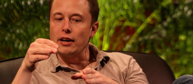 Né il y a 48 ans en Afrique du Sud, Elon Musk a d'abord été naturalisé canadien, avant de devenir américain.
