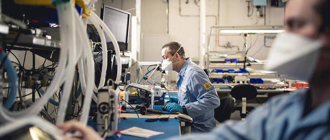 Fabrication des respirateurs reanimateurs au sein de l'usine Air Liquide
