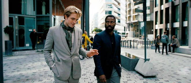 Robert Pattinson et John David Washington dans Tenet de Christopher Nolan
