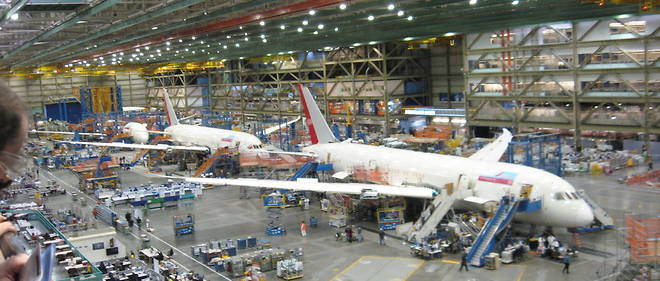 Un Boeing 787 en cours d'assemblage a Charleston aux Etats-Unis.
