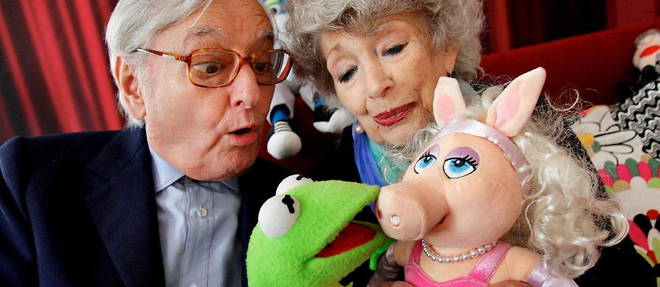 Roger Carel, voix de Kermit la grenouille et Micheline Dax, voix de Piggy la cochonne, en 2009.
