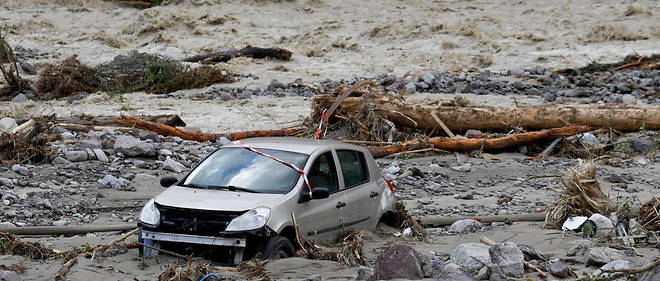 La Vesubie en crue a Roquebilliere, dans les Alpes-Maritimes le 3 octobre 2020.
