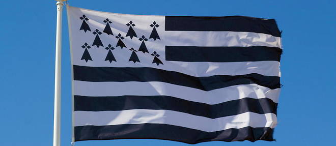 Le drapeau breton flottera devant l'hotel de ville de Nantes a partir de decembre.
