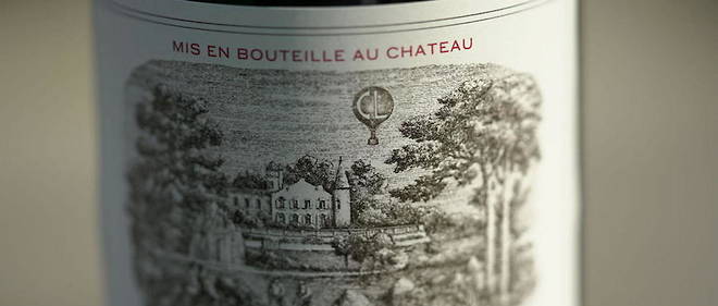 Etiquette du Chateau Lafite-Rothschild 2018 (pauillac).
