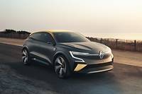 La Mégane eVision préfigure la berline compacte électrique d'une autonomie de 450 km que Renault commercialisera en 2021.
