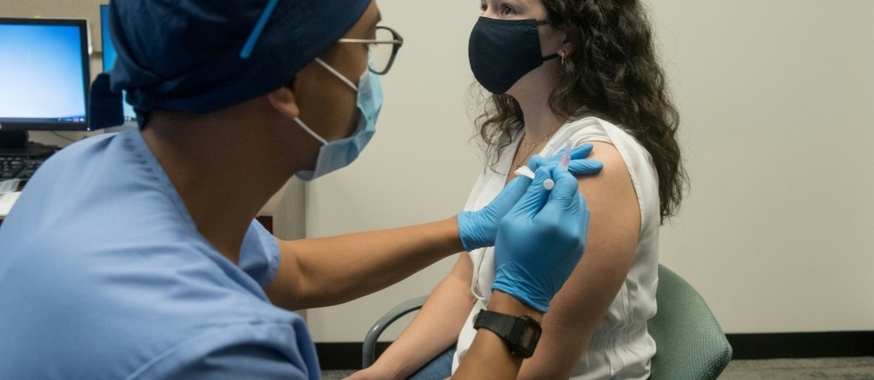 Deux vaccins pourraient etre prets a etre autorises en novembre aux Etats-Unis