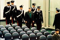 Au procès de Salvatore Riina, dit Toto, à Palerme, en 1993.
