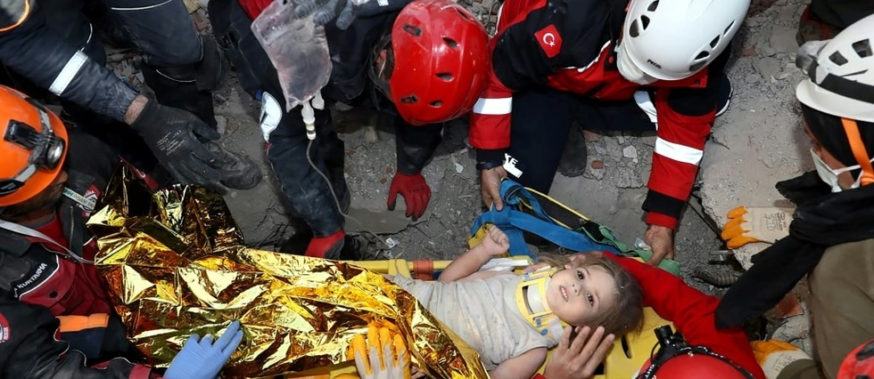 Turquie: une fillette de trois ans sauvee des decombres 91 heures apres le seisme