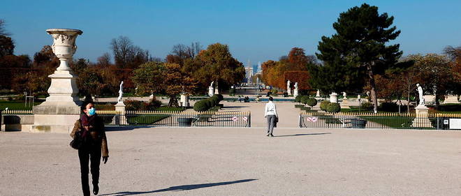 Le jardin des Tuileries a Paris, vendredi 6 novembre, pendant le reconfinement.  
