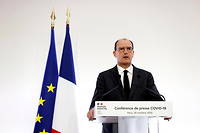 Le Premier ministre Jean Castex tient une conférence de presse pour détailler la feuille de route du nouveau confinement de la France pour lutter contre la progression exponentielle de l'épidémie de Covid-19. 
