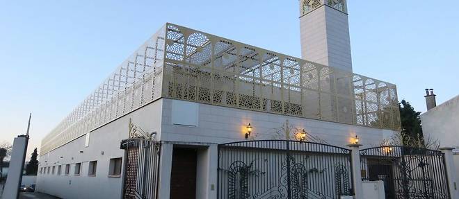 Le tribunal administratif de Montreuil a annule en 2018 la decision de preemption du terrain prise par la municipalite pour l'agrandissement de la mosquee.
