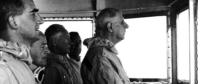 Charles de Gaulle et Alain Peyrefitte en Polynesie francaise en septembre 1966.
