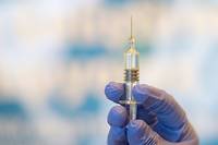 La Banque mondiale d&eacute;gage 12 milliards de dollars pour fournir des vaccins aux pays pauvres