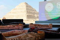 &Agrave; Saqqara, les &Eacute;gyptiens d&eacute;couvrent 100&nbsp;sarcophages de 2&nbsp;500&nbsp;ans