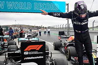 F1&nbsp;: Hamilton &eacute;gale le record de&nbsp;7&nbsp;titres de Michael Schumacher