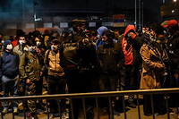 Saint-Denis&nbsp;: un important campement de migrants&nbsp;pr&egrave;s du Stade de France &eacute;vacu&eacute;