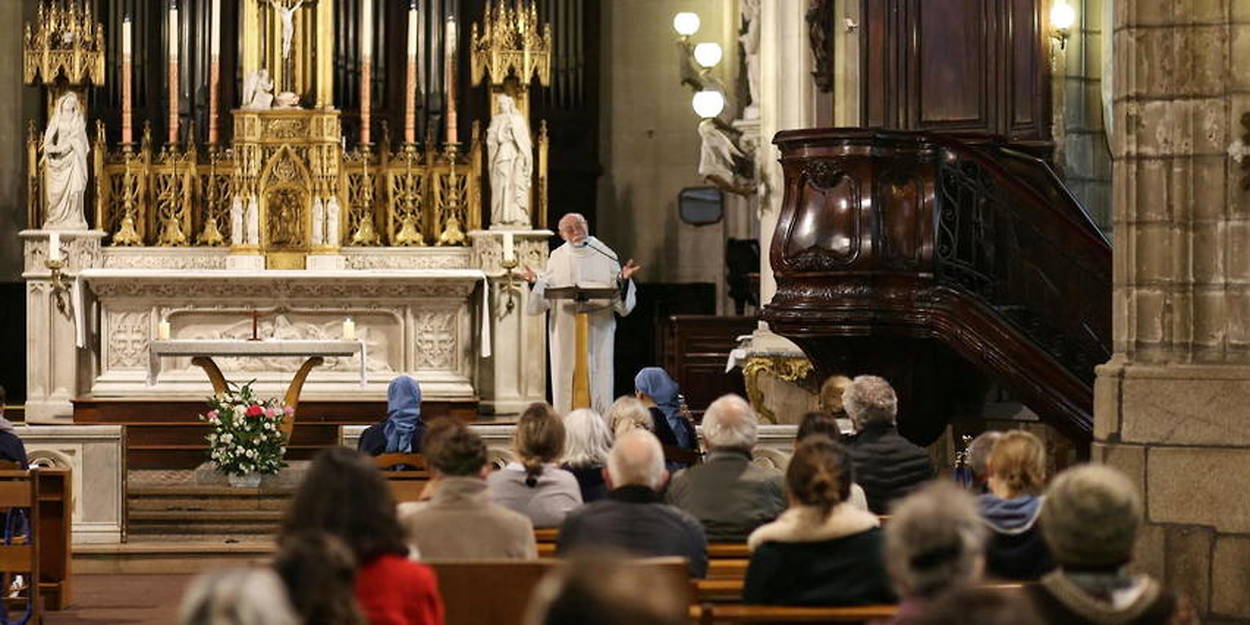 Pourquoi Les Catholiques N Ont Plus Le Droit D Aller A La Messe Le Point