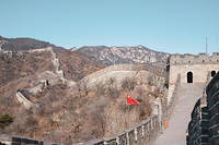 Chine&nbsp;: quand la neige paralyse les touristes sur la Grande Muraille