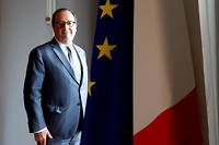 Fran&ccedil;ois Hollande propose &laquo;&nbsp;Socialistes&nbsp;&raquo; pour&nbsp;rebaptiser le PS