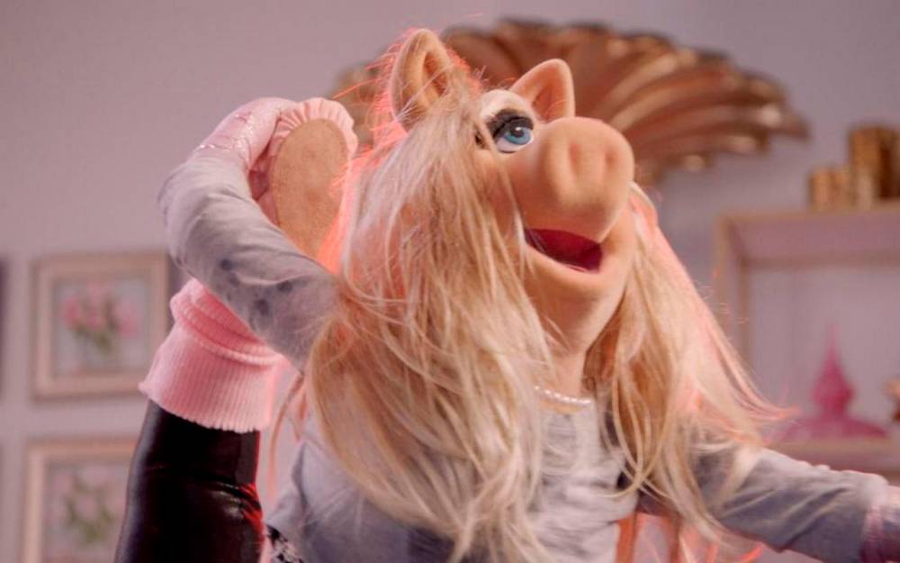 Miss Piggy, nouvelle star du nouveau Muppet Show
 ©  Disney+