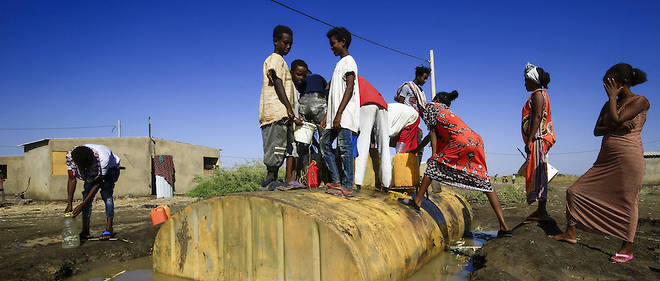 La crise actuelle en Ethiopie charrie beaucoup de refugies, de quoi ramener ce pays bien des annees en arriere. 
