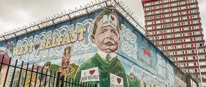 Un des celebres murs peints de Belfast, en Irlande du Nord.
