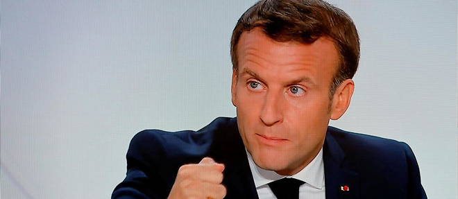 Emmanuel Macron a du reorienter sa politique pour repondre a la crise des Gilets jaunes. 
