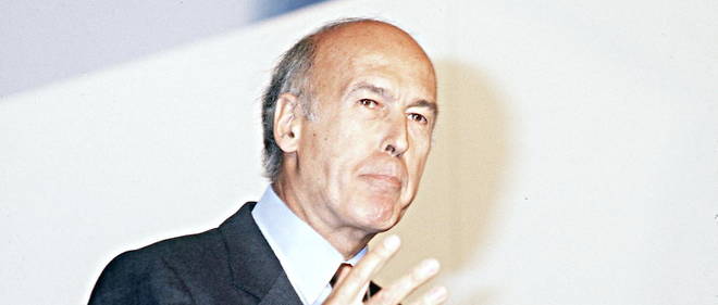 Mort De Valery Giscard D Estaing Macron Decrete Un Jour De Deuil National Le 9 Decembre Le Point