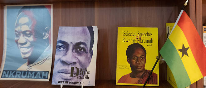 La figure de Kwame Nkrumah est toujours fortement presente des qu'on parle du Ghana et de son rayonnement.  
