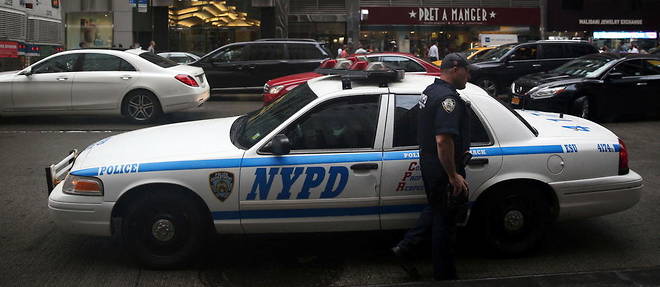 Un homme a ete abattu par la police de New York apres avoir tire dans une foule rassemblee devant une eglise pour un concert de Noel. (Photo d'illustration)
