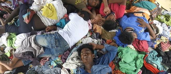Les Rohingyas risquent les coups, l'extorsion, la mort pour echapper a l'"enfer"