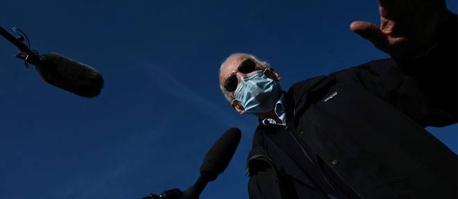 Biden pret a se faire vacciner "en public" contre le Covid-19