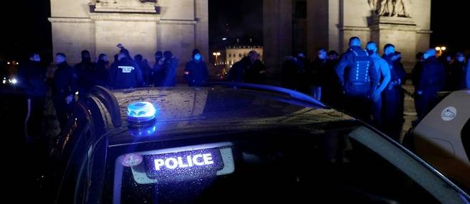 Manifestation devant l'Arc de Triomphe: les policiers convoques en vue d'une sanction