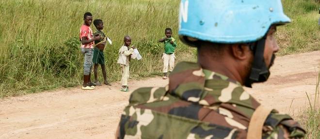 Centrafrique: des Casques bleus deployes, l'ONU appelle au calme