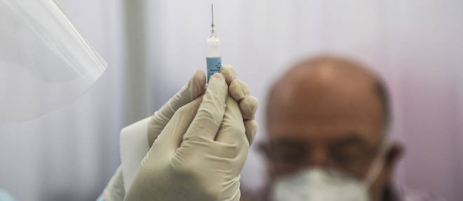 Le Maroc a commande quelque 65 millions de doses de vaccin anti-Covid-19 de Sinopharm et AstraZeneca.
