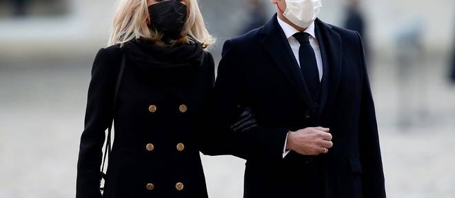 Emmanuel Macron a Bregancon avec son epouse