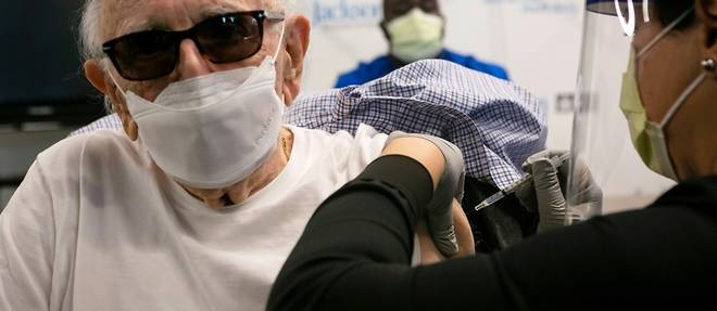 Covid: nouveau record de deces aux Etats-Unis, le vaccin AstraZeneca alimente l'espoir