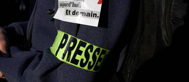 En 2020, 50 journalistes ont ete tues, dont une majorite dans des pays en paix, selon RSF.
