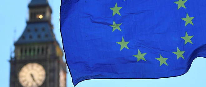 Le drapeau europeen ne flottera plus devant Big Ben. Un deal a ete conclu le 24 decembre entre l'Union europeenne et le Royaume-Uni. L'accord de plus de 1 200 pages entre en vigueur ce 31 decembre a minuit.
