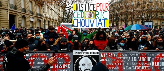 Hommage a Cedric Chouviat a Paris un an apres sa mort