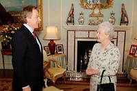 Tony Blair, persona non grata &agrave; Buckingham