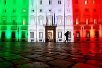 L'Italie adopte un plan de relance mais le gouvernement risque d'imploser
