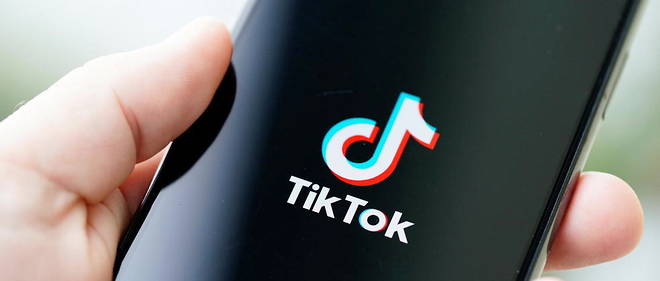 Les utilisateurs francais de TikTok y ont passe en moyenne plus de 17 heures par mois en 2020.
