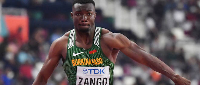 Avec un bond de 18,07 m, l'eleve, le Burkinabe Hugues Fabrice Zango, a depasse le maitre, le Francais Teddy Tamgho, qui detenait depuis 2011 le record du monde du triple saut en salle qui etait de 17,92 m. 
