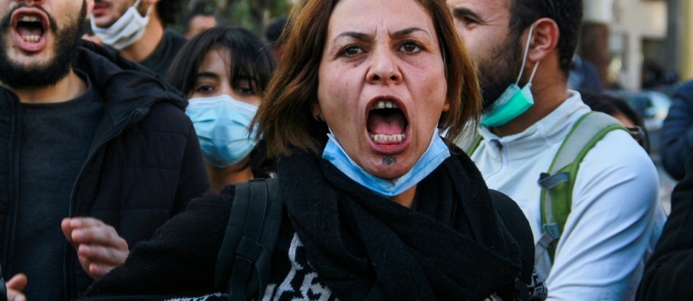 Tunisie: le Premier ministre dit entendre la "colere" des jeunes