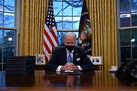 Joe Biden marque la rupture avec Trump &agrave; son arriv&eacute;e &agrave; la Maison Blanche